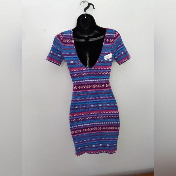 Forever 21 multicolored short sleeve bodycon dress - Picture 3 of 3